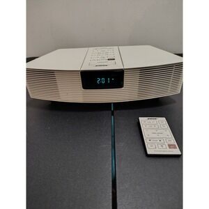 Bose AWR1-1W White AM/FM Wave Radio Alarm Snooze Deep Sound with Remote, Tested!